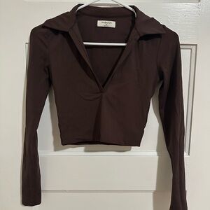 Aritzia Brown Fitted Crop Blouse with Notched Collar